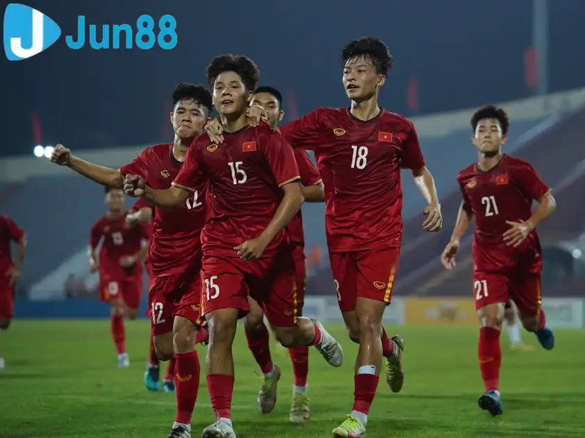Phân tích Trận Đấu U17 Singapore và U17 Việt Nam: Khởi Đầu Thuận Lợi Cho Đội Khách - hình ảnh - qfpuokwhe.top